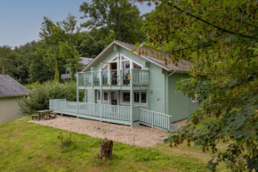 Everwyn Lodge - Luxury Lodge with Hot Tub